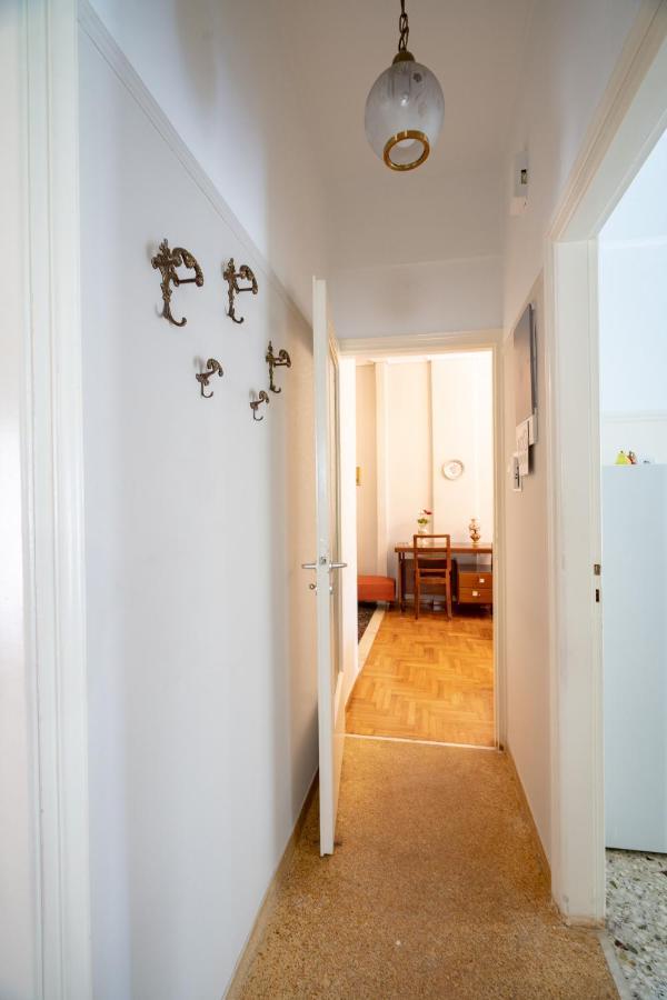 Family Apartment At Kalithea 2 Bedrooms 4 Pers Athens Exterior photo